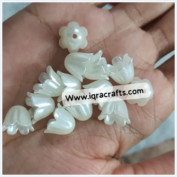 20 Pcs Flower Cap Shaped Acrylic Beads Making Crafts DIY With Hole 11mm