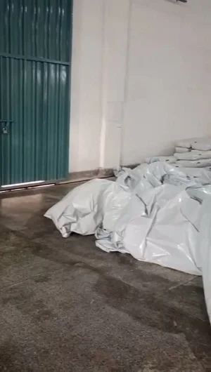 Heavy-Duty Waterproof Plastic Tarpaulin for Cricket Pitch Cover | UV Resistant Ground Sheet with Reinforced Ropes,All-Weather Cricket Pitch Protection Tarpaulin – Durable Poly Tarp Cover for Practice Nets and Stadiums.