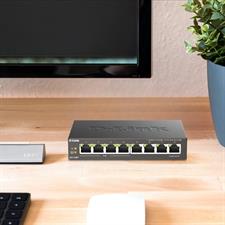 D-Link DGS-1008P 8-Port Gigabit PoE Unmanaged Desktop Switch 