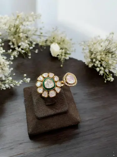 Noor Statement Double Kundan Ring green 