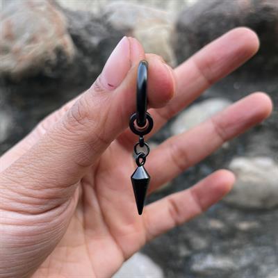 Black spike 1-piece (GE005)