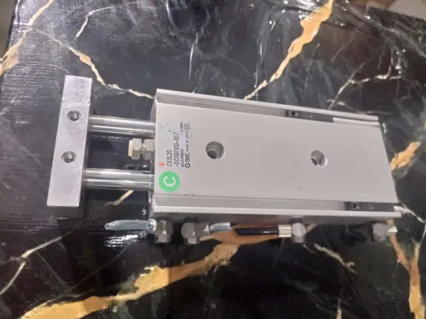 SMC CXSL20-DCG9731G-30.7 0.7MPa Dual Rod Pneumatic Cylinder w/ 2 SMC Sensor