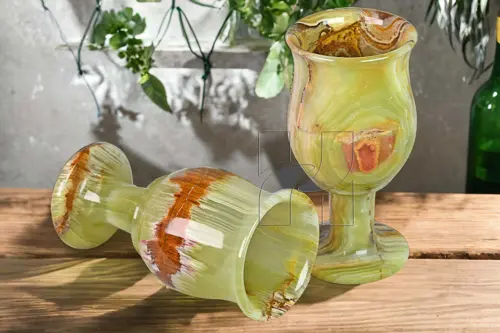 Green Onyx Blooming Shape Wine Glass – Handcrafted Natural Stone Goblet for Elegant Drinkware & Home Décor – 2.5x5 Inch