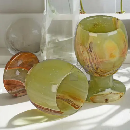 Handcrafted Green Onyx Natural Stone Oval Shape Wine Glass 2x3 Inch – Luxury Crystal Goblet for Elegant Home Décor & Gifting