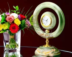 Handcrafted Green Onyx Ring Clock – Luxury Marble Stone Table Clock for Office or Living Room