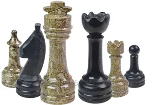 Coral Fossil & Jet Black Marble Chess Set – Premium Natural Stone Chess Board with Hand-Carved Pieces