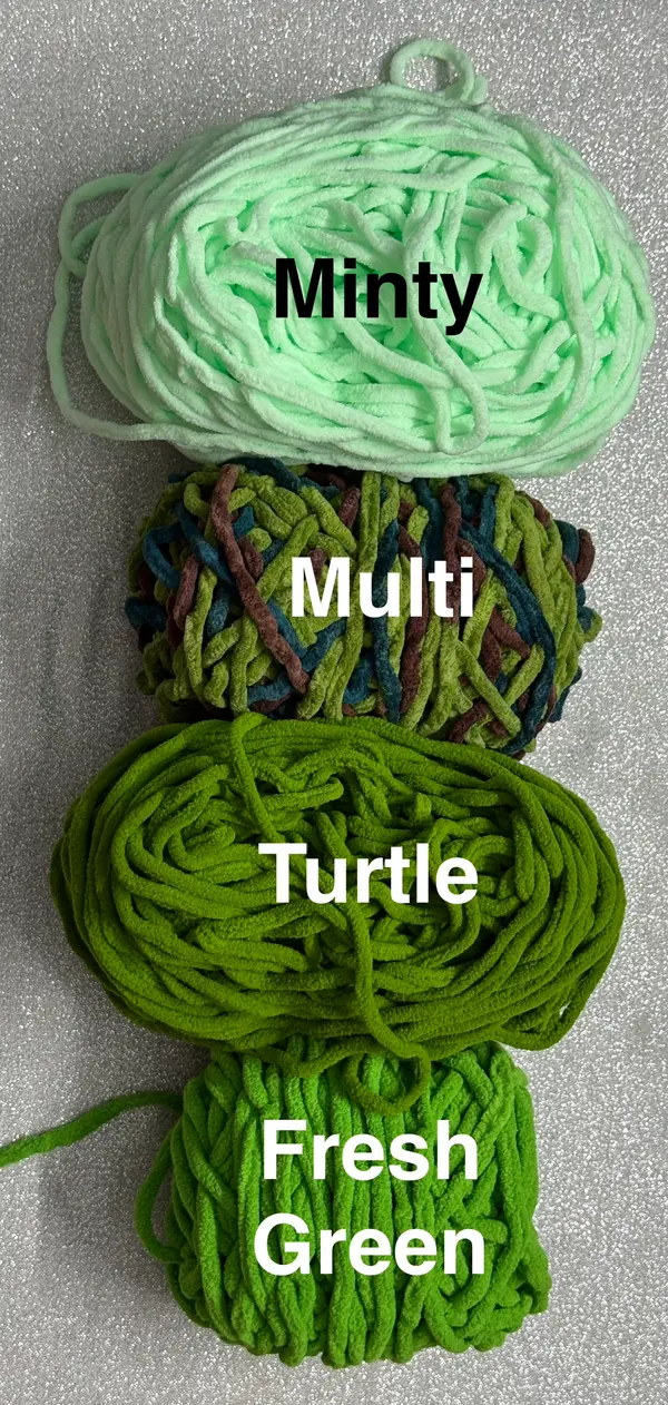 Shades of Green - Chunky Blanket Plush Yarn