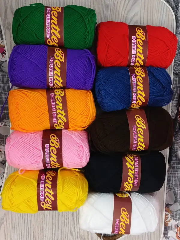 Bentley (Local 4 ply Acrylic Yarn)