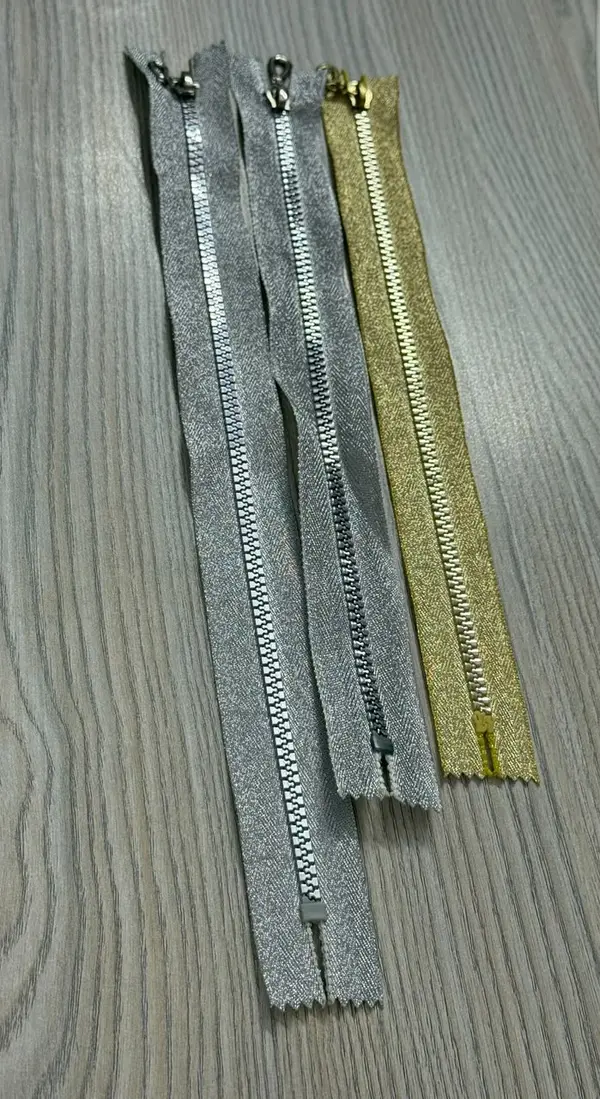 Fancy Bag Zips