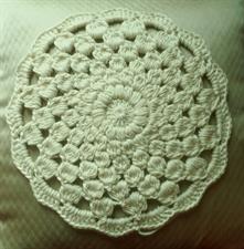 Ivory Dreams - Doily Placemat