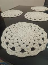 Ivory Dreams - Doily Placemat
