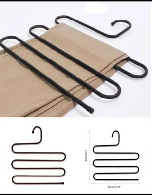Layered hanger