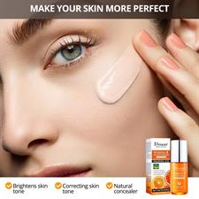 Disaar Vitamin C Whitening foundation Glow & Moisture with Hyaluronic Acid 45g