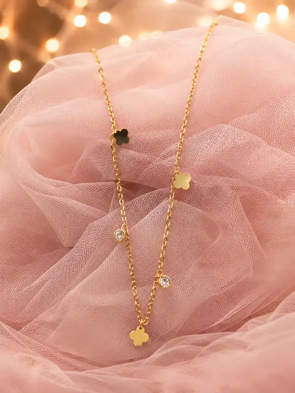 Classic Pendant Necklace