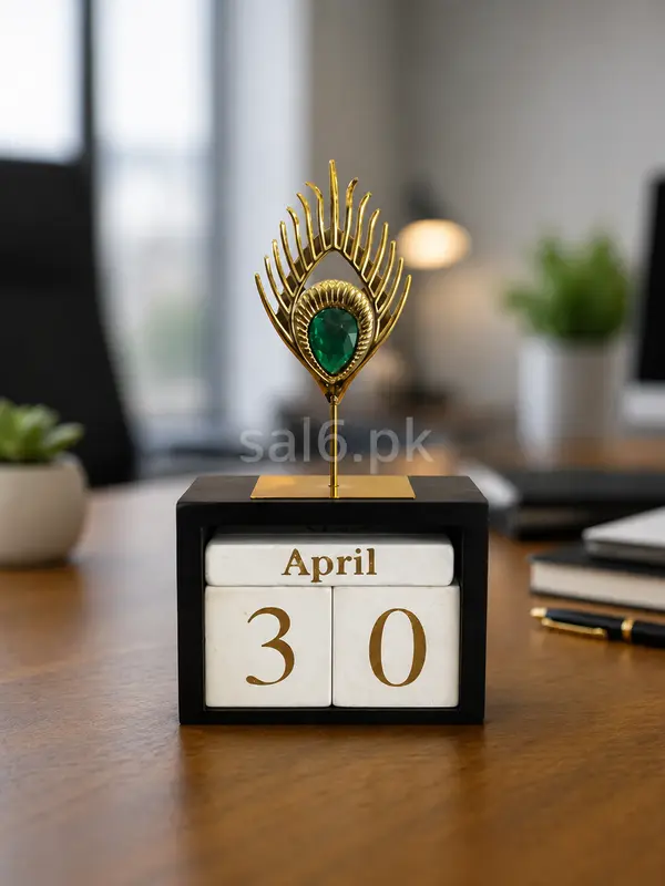 Wooden Block Desk Calendar