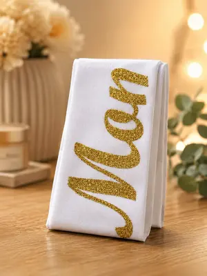 Glamorous Glitter "Mom to Be" Sash