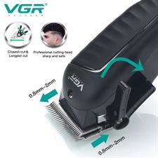 VGR V-683 Professional Hair Clipper For Men With Quick Charge - 200 Mins Run time