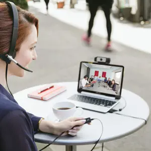 Logitech C930e Business Webcam | Full HD 1080p | 90° Wide View - Without Box