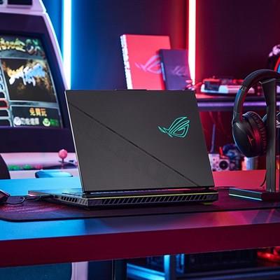 Asus ROG Strix G16 G614J Gaming Laptop | Intel® Core™ i9 Processor 14900HX 16GB 1TB SSD - NVIDIA® GeForce RTX™ 4060 8GB - 16" IPS QHD+ 240Hz