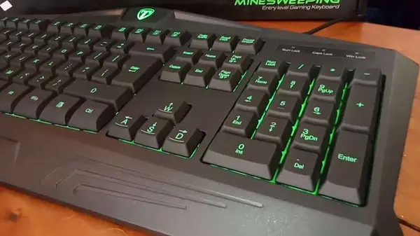 T-Dagger Minesweeping TGK103 Wired Gaming Keyboard 104 Key Backlit USB Keyboard for PC Laptop