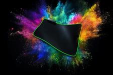 Razer Goliathus Chroma - Black Soft Gaming Mouse Mat Powered by Razer Chroma