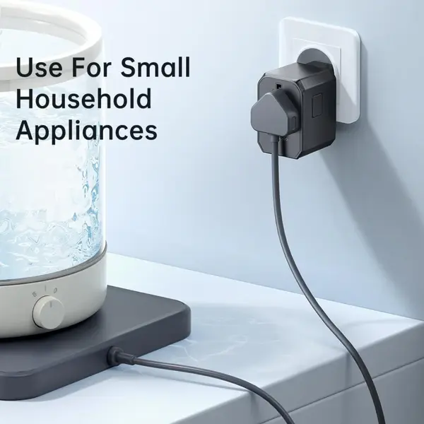 MCDODO CP-4290 Universal Travel Charger – 33W PD Fast Charging, USB-C, Dual USB-A, Worldwide Travel Adapter
