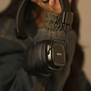 Boost Harmony Retro Wireless Headset – Bluetooth 6.0, 40mm Drivers, 40 Hours Playtime, Multi-Device Pairing