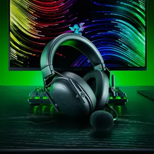 Razer BlackShark V3 X HyperSpeed Wireless Gaming Headset with TriForce 50mm Gen-2 Drivers, HyperSpeed 2.4GHz Wireless, 7.1 Surround Sound & 70-Hour Battery Life