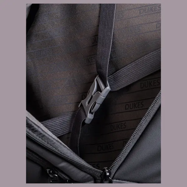 DUKES NOMAD Travel Bag, 20-39 Litres Capacity, Waterproof Oxford Exterior, Briefcase to Backpack Modular Strap System, 31 x 17 x 44cm