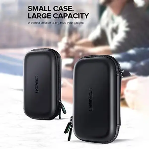 UGREEN 50274 Hard Disk Storage Bag, Large Capacity Portable Carry Case, Shockproof Protective Design, Travel-Friendly External HDD SSD and Accessory Organizer Case Black