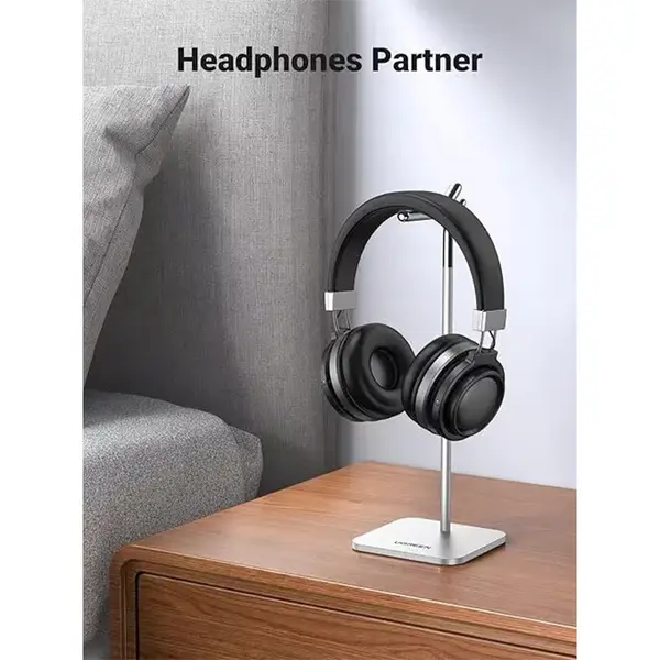 UGREEN 80701 Aluminium Headphone Stand Holder, Steel Series Inspired Design, Premium Aluminium Construction, Stable Desk Mount Base, Universal Headset Storage Stand Silver