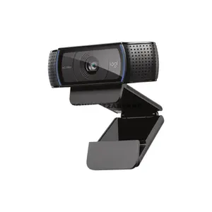 Logitech C920 Pro HD Webcam with Full HD 1080p 30fps Video Calling & Recording, Full HD Glass Lens, Autofocus, RightLight 2 Auto Light Correction, Dual Stereo Microphones, 78° Field of View, USB Plug-and-Play for Windows, macOS, ChromeOS & Android