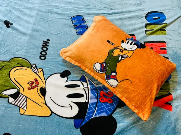 Happy Day Single Fleece with Pillow cover for Kids 160cm x 220cm