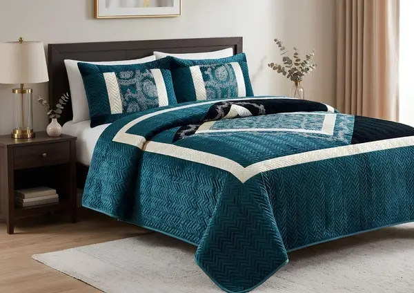 Luxury Velvet Embroidered Bed Cover – King Size with 2 Pillow Covers