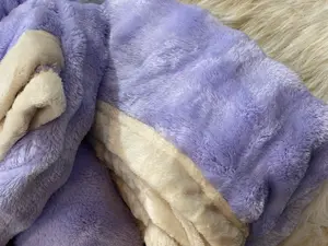 Soft Plush Fleece Blanket Lilac – Cozy & Warm Home Blanket