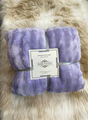 Soft Plush Fleece Blanket Lilac – Cozy & Warm Home Blanket